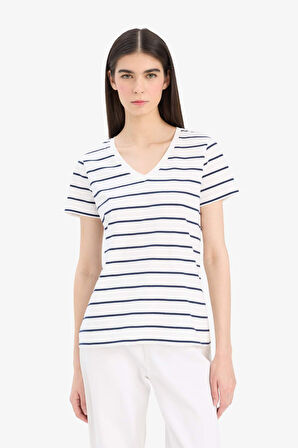 Relax Fit V Yaka Çizgili Kısa Kollu Tişört