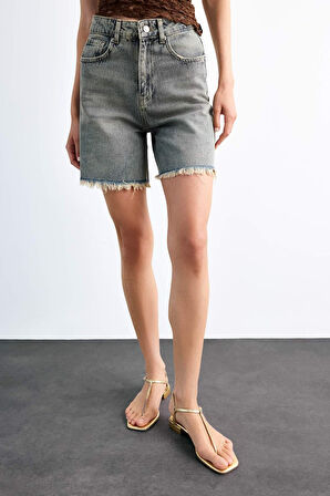 Regular Fit Jean Şort