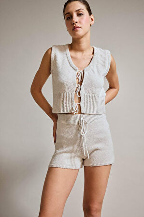 Önden Bağlamalı Yelek