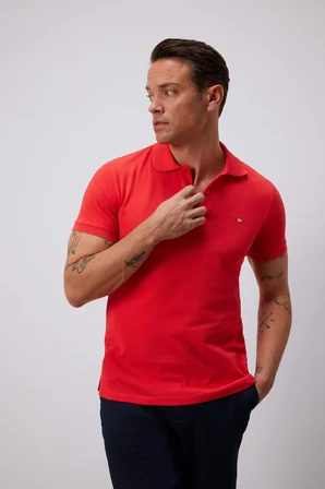 DeFacto %100 Pamuk Slim Fit Dar Kesim Polo Yaka Nakışlı Kısa Kollu Tişört D7665AX25SPRD28