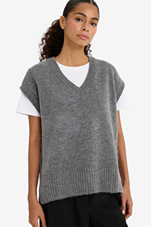 Regular Fit V Yaka Yelek