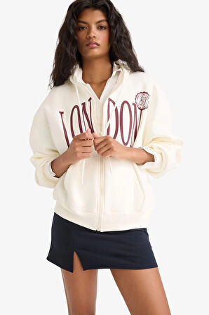 Defacto F9178 Ekru Oversize Geniş Kalıp Kapüşonlu Baskılı Fermuarlı Sweatshirt