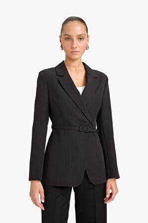 Regular Fit Düğmeli Kemerli Blazer Ceket