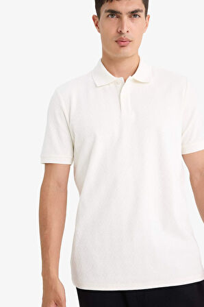 Triko Görünümlü Polo Yaka Kısa Kollu Tişört