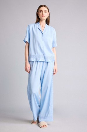 DeFacto Regular Fıt Pijama Yaka Dokuma Pijama Üst G8217AX26SMBE745