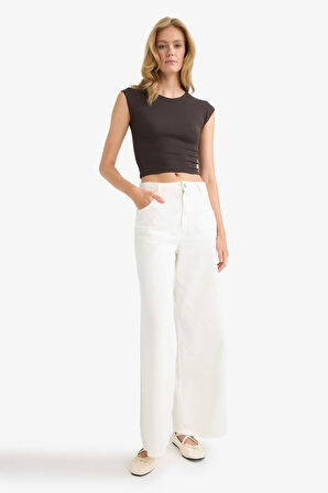 Fitted Bisiklet Yaka Kısa Kollu Tişört