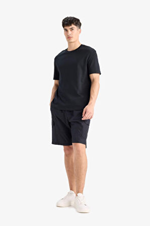 DeFacto %100 Pamuk Regular Fit Bisiklet Yaka Kısa Kollu Tişört E7961AX25AUBK81