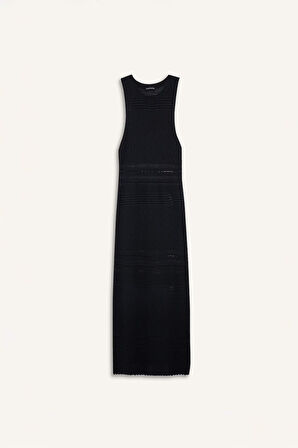 Slim Fit Dar Kesim Halter Yaka Kolsuz Elbise
