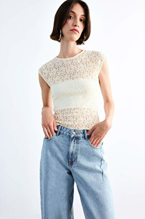 Fitted Bisiklet Yaka Dantel Atlet