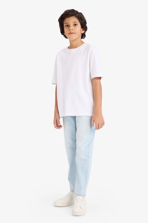 DeFacto Straıght Fıt Düz Paça Jean Pantolon Erkek Çocuk F8501A826SMNM63