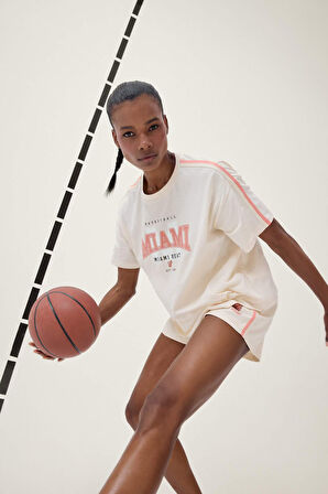 DeFactoFit NBA Miami Heat Oversize Geniş Kalıp Bisiklet Yaka Kısa Kollu Tişört E3825AX25SMBG700