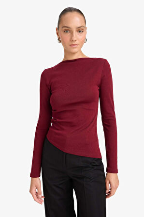 Slim Fit Dar Kesim Kayık Yaka Ribana Uzun Kollu Tişört