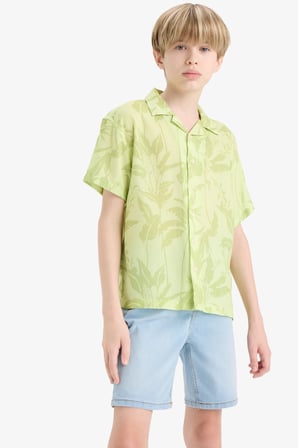 DeFacto Oversize Geniş Kalıp Polo Yaka Desenli Viskon Kısa Kollu Gömlek Erkek Çocuk F5673A825HSGN404