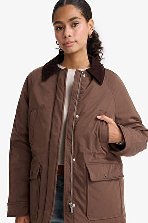 Regular Fit Kontrast Yaka Fermuarlı Parka