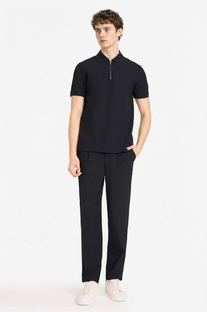 DeFacto %100 Pamuk Regular Fit Fermuarlı Yaka Polo Tişört F9870AX26SPBK81
