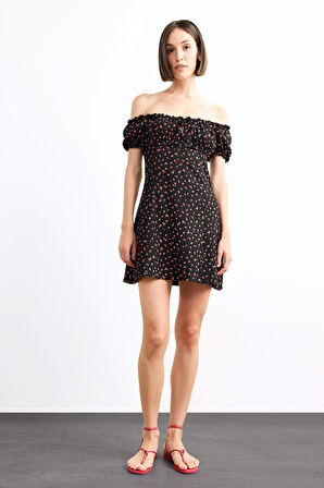 A Kesim Çiçekli Bürümcük Kısa Kollu Elbise