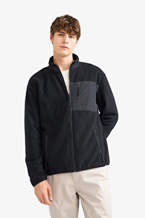 Regular Fit Dik Yaka Fermuarlı Polar Hırka