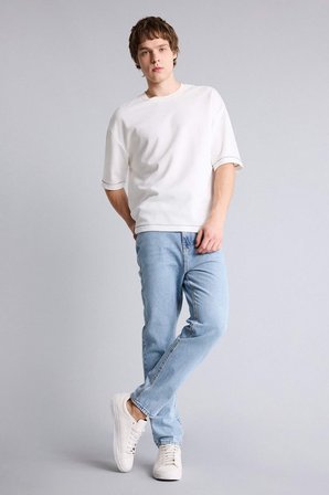 DeFacto %100 Pamuk 90's Slim Fit Dar Kalıp Yüksek Bel Dar Paça Jean Yıkamalı Pantolon E1371AX26SPNM39
