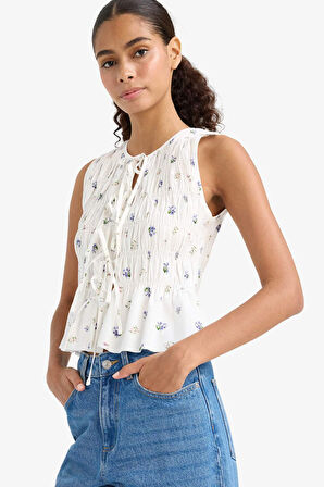 Fitted Bisiklet Yaka Çiçek Desenli Önden Bağlamalı Poplin Kolsuz Bluz