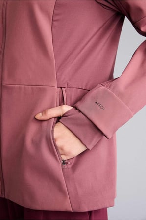 Su İtici Slım Fıt Kapüşonlu Fermuarlı Softshell Mont