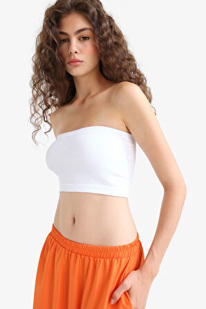 Fitted Seamless Straplez Bluz