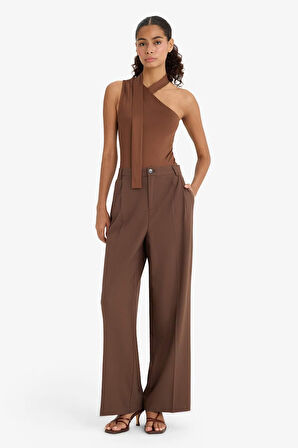 Tek Omuzlu Bağlama Detaylı Çıtçıtlı Body