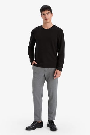 DeFacto Slım Fıt Bisiklet Yaka Sweatshirt G2605AX25AUBK81