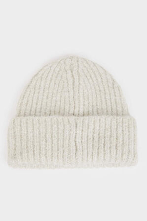 Kadın Nakışlı Bere