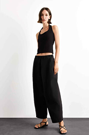 Relax Fit Beli Lastikli Düz Paça Bilek Boy Pantolon