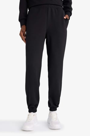 Defacto B1794AXBK81 Siyah Standart Fit Modal Sporcu Pantolon
