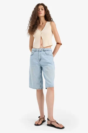 DeFacto Slim Fit Dar Kesim V Yaka Yelek E4738AX25SPER105
