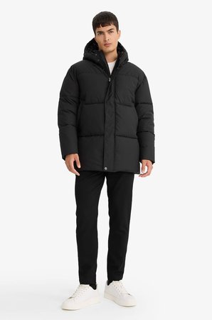 DeFacto Su İtici Regular Fit Kapüşonlu Cepli Astarlı Rüzgar Geçirmez Fermuarlı Dolgulu Parka F3815AX25WNBK27