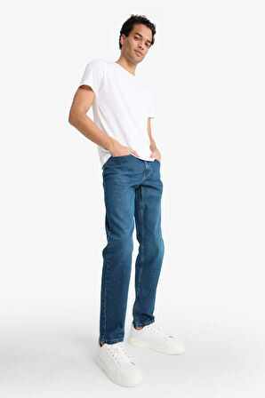 Slim Tapered Fit Dar Kalıp Normal Bel Daralan Paça Jean Pantolon