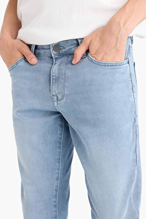 Pedro Slim Fit Dar Kalıp Normal Bel Dar Paça Jean Pantolon