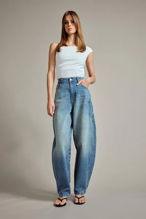 DeFacto %100 Pamuk Barrel Fıt Jean Pantolon G2910AX25AUNM26