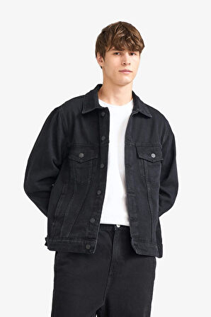 Regular Fit Düğmeli Cepli Jean Ceket