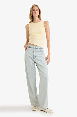 Slim Fit Dar Kesim Bisiklet Yaka Ribana Atlet