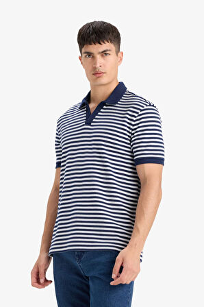 DeFacto Regular Fit Polo Yaka Kısa Kollu Çizgili Tişört E2620AX25SMNV135