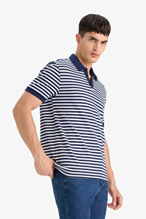 DeFacto Regular Fit Polo Yaka Kısa Kollu Çizgili Tişört E2620AX25SMNV135