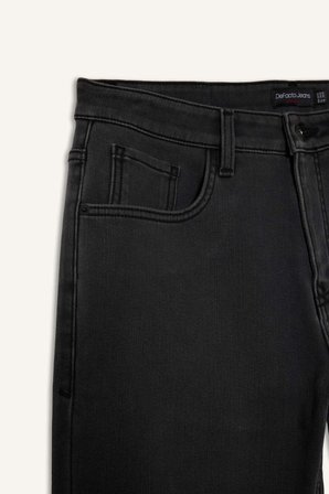 DeFacto Diago Comfort Fit Yüksek Bel Geniş Paça Düz Paça Termal Polarlı Jean Pantolon F6132AX25WNNM36
