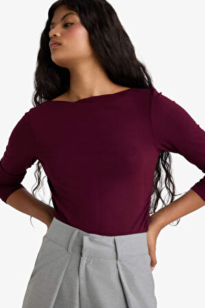 Slim Fit Dar Kesim Kayık Yaka Uzun Kollu Tişört