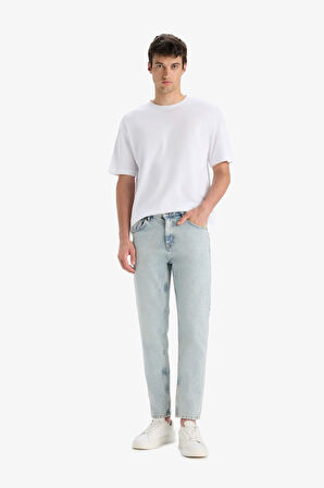 DeFacto %100 Pamuk 90's Slim Fit Dar Kalıp Yüksek Bel Dar Paça Jean Yıkamalı Pantolon F3903AX25SMNM39