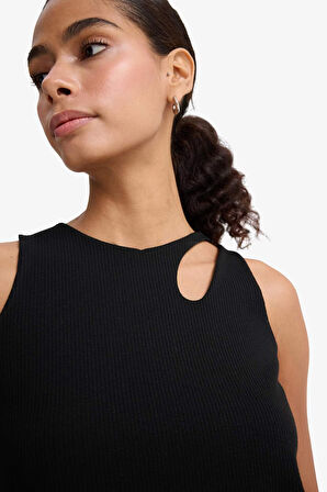 Slim Fit Dar Kesim Bisiklet Yaka Fitilli Kaşkorse Atlet