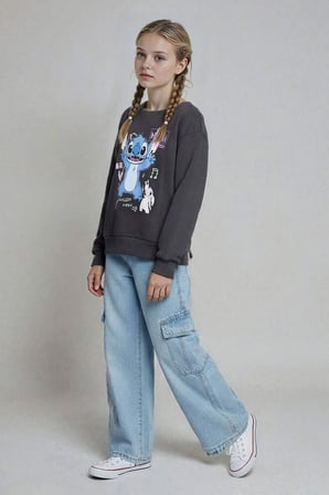 Kız Çocuk Disney Lilo & Stitch Relax Fit Bisiklet Yaka Sweatshirt