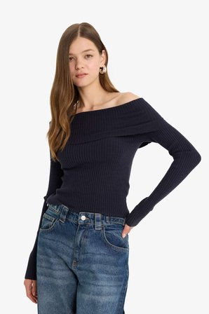 Coool Slim Fit Dar Kesim Açık Omuz Triko Kazak