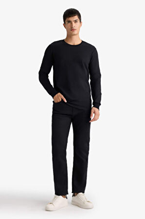 Slim Fit Dar Kesim Bisiklet Yaka Uzun Kollu Tişört