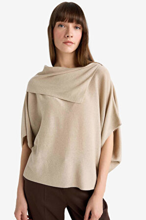 Oversize Geniş Kalıp Kayık Yaka Kazak