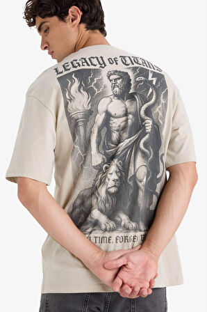 Boxy Fit Bisiklet Yaka Sırt Baskılı Kısa Kollu Tişört