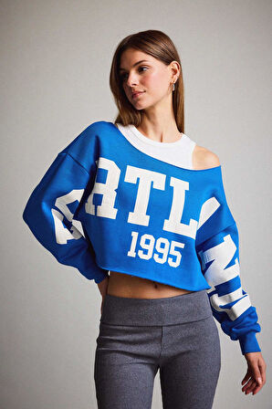 Kayık Yaka Sweatshirt