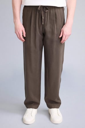 DeFacto Yumuşak Dokulu Relax Fit Kahverengi Pantolon G8149AX26SMBN581